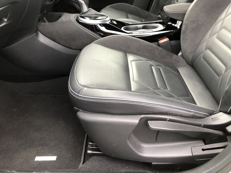 Nissan Juke Tekna+ - U1810
