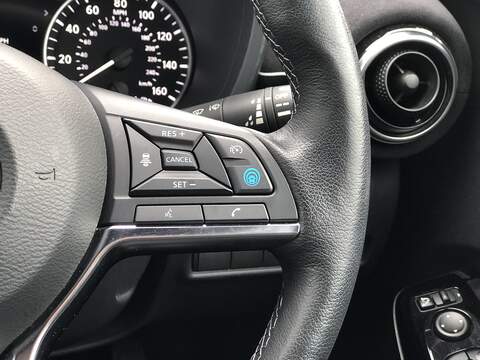 Nissan Juke Tekna+ - U1810