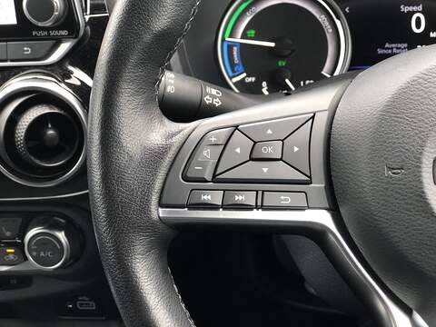 Nissan Juke Tekna+ - U1810