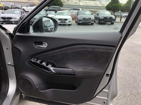Nissan Juke Tekna+ - U1810