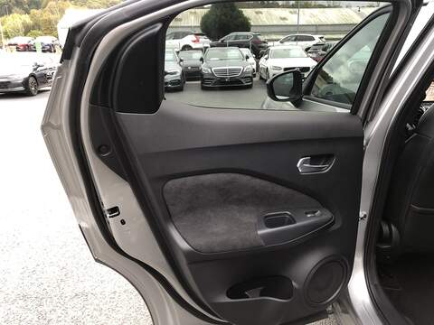 Nissan Juke Tekna+ - U1810