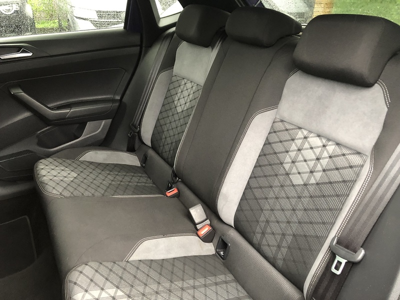 Volkswagen Polo TSI R-Line - U1812