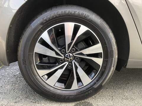 Volkswagen Polo TSI Match - U1814