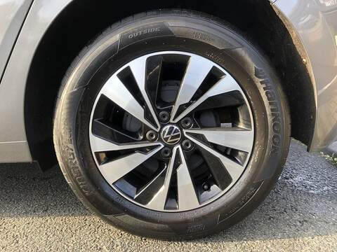 Volkswagen Polo TSI Match - U1814