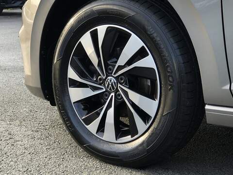 Volkswagen Polo TSI Match - U1814