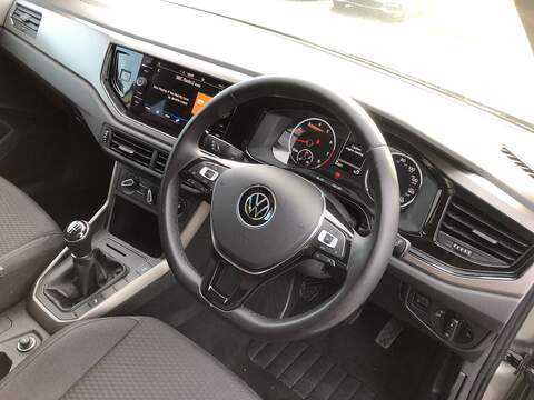 Volkswagen Polo TSI Match - U1814