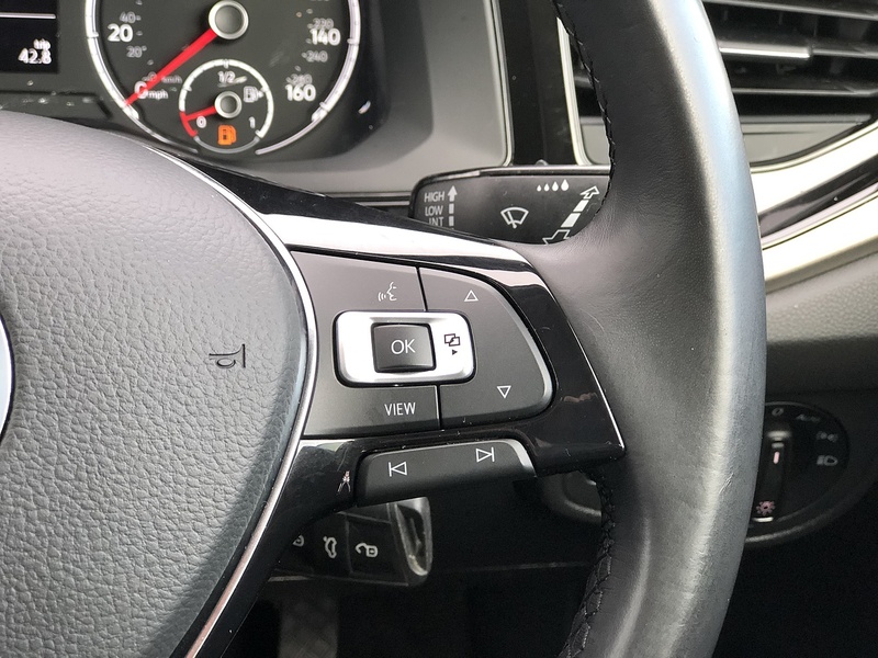 Volkswagen Polo TSI Match - U1814