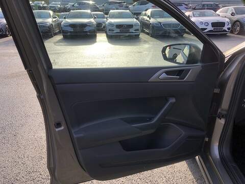 Volkswagen Polo TSI Match - U1814