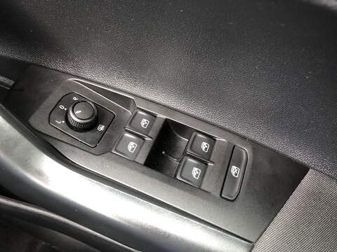 Volkswagen Polo TSI Match - U1814