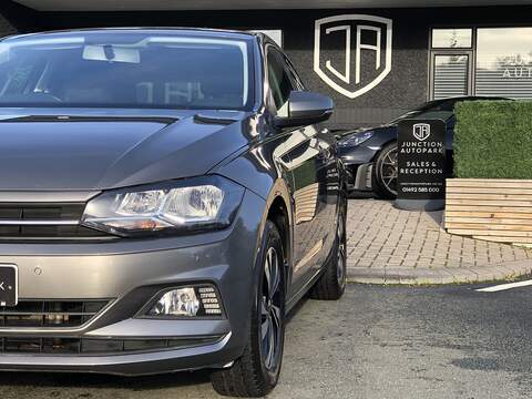 Volkswagen Polo TSI Match - U1814