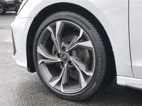 Audi A3 TFSI S line - U1818