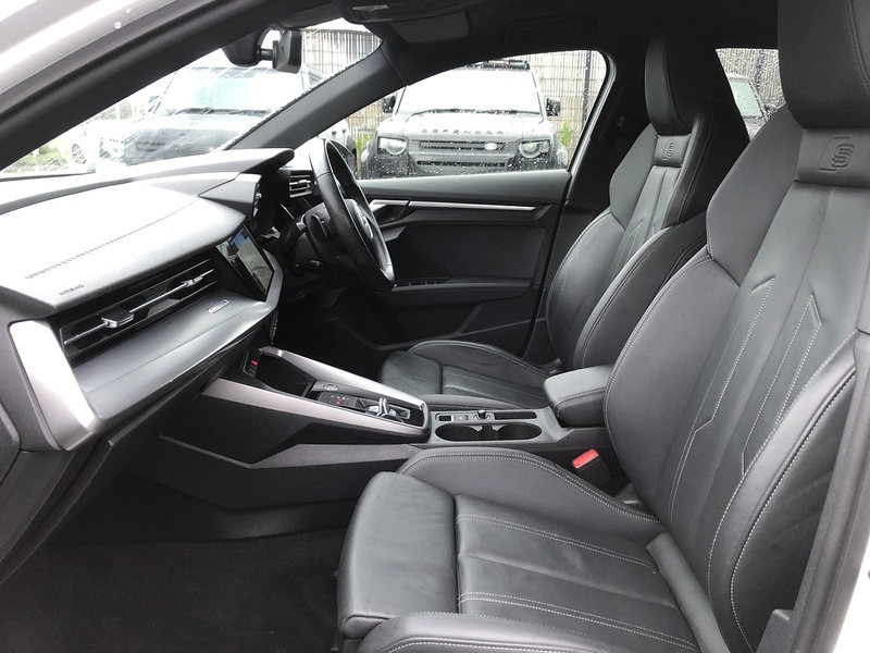 Audi A3 TFSI S line - U1818