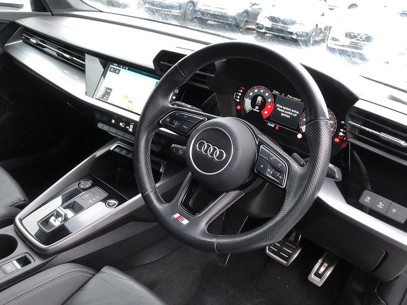 Audi A3 TFSI S line - U1818