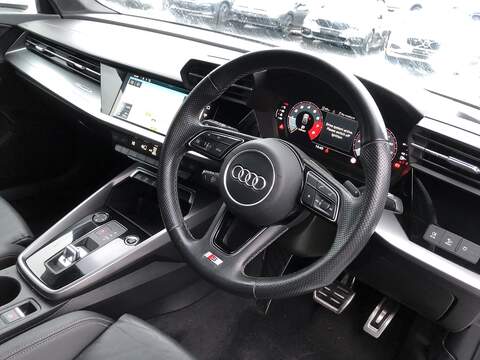 Audi A3 TFSI S line - U1818