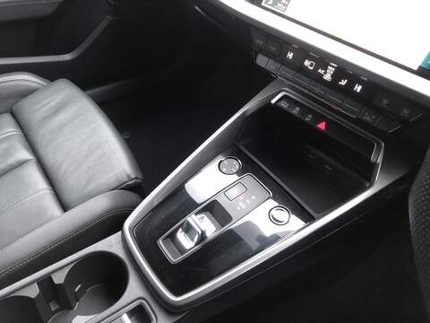 Audi A3 TFSI S line - U1818