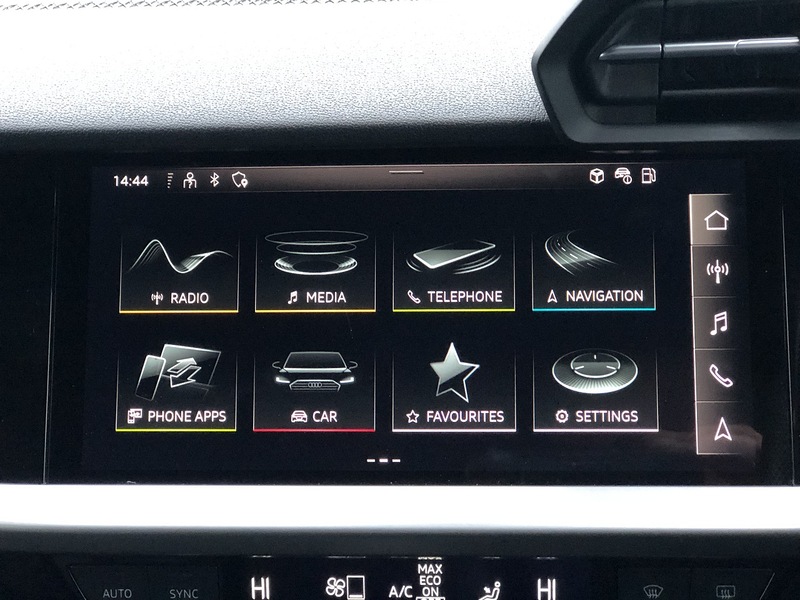 Audi A3 TFSI S line - U1818