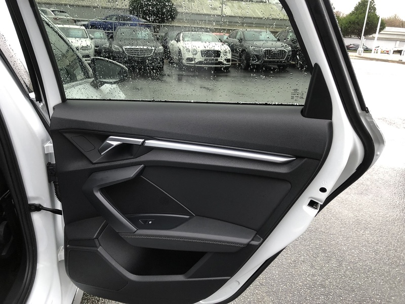 Audi A3 TFSI S line - U1818