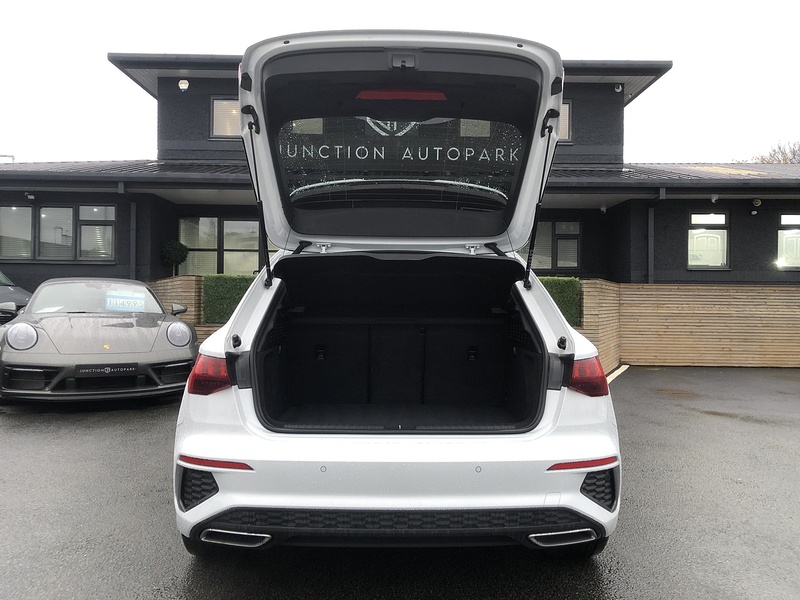 Audi A3 TFSI S line - U1818