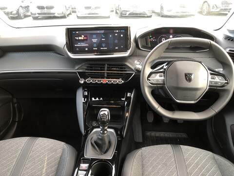 Peugeot 208 PureTech Allure - U1819