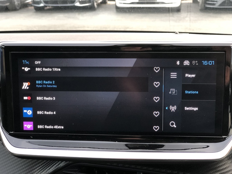 Peugeot 208 PureTech Allure - U1819