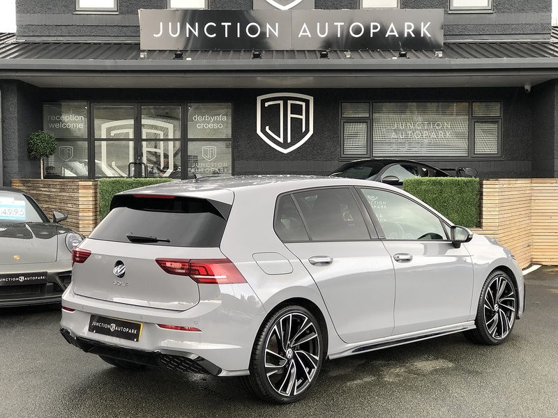 Volkswagen Golf TSI R-Line - U1820