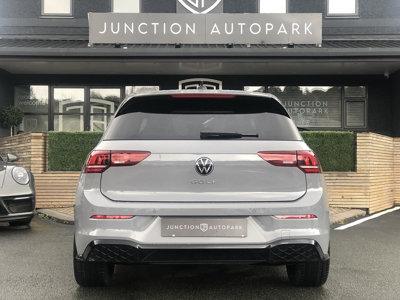 Volkswagen Golf TSI R-Line - U1820