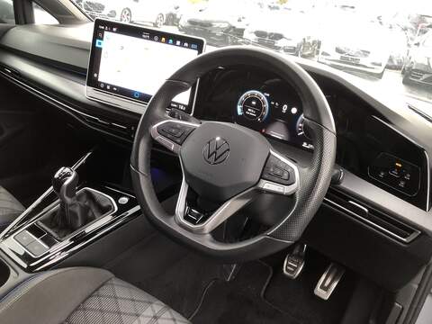 Volkswagen Golf TSI R-Line - U1820