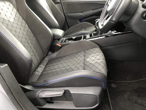 Volkswagen Golf TSI R-Line - U1820