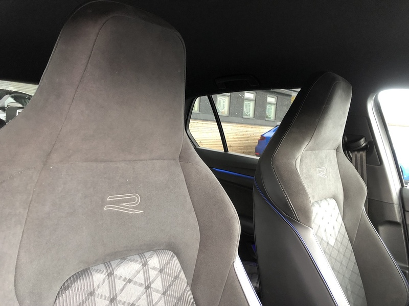 Volkswagen Golf TSI R-Line - U1820