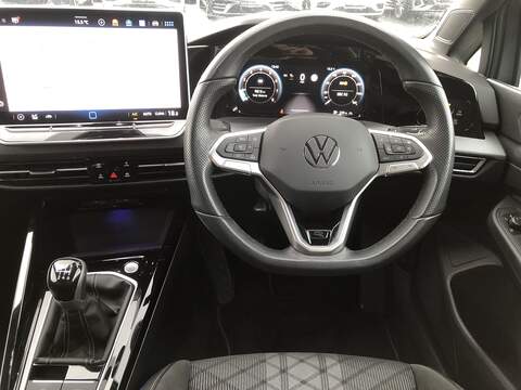 Volkswagen Golf TSI R-Line - U1820