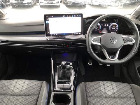 Volkswagen Golf TSI R-Line - U1820