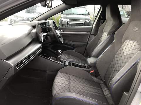 Volkswagen Golf TSI R-Line - U1820