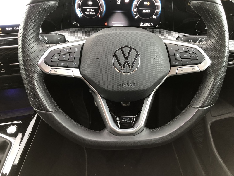 Volkswagen Golf TSI R-Line - U1820