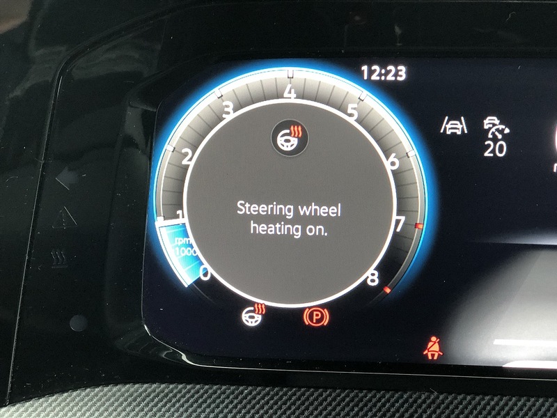 Volkswagen Golf TSI R-Line - U1820