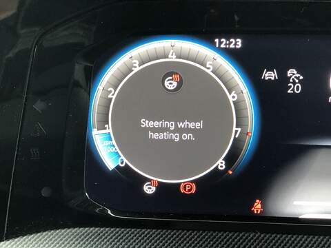 Volkswagen Golf TSI R-Line - U1820