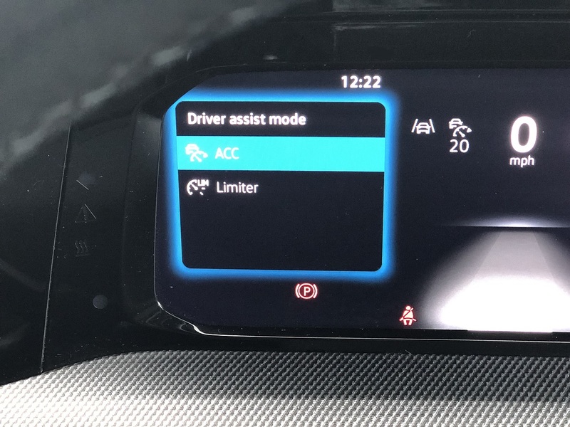 Volkswagen Golf TSI R-Line - U1820