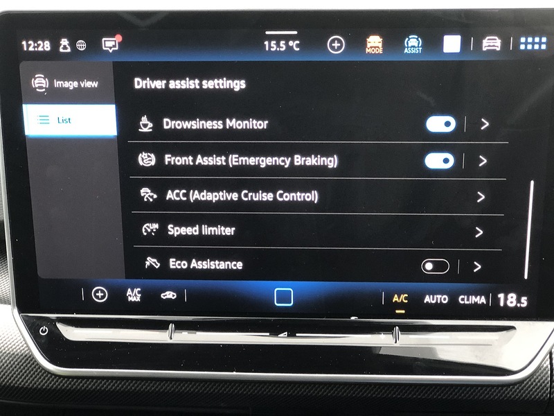 Volkswagen Golf TSI R-Line - U1820