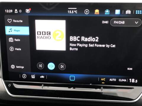 Volkswagen Golf TSI R-Line - U1820