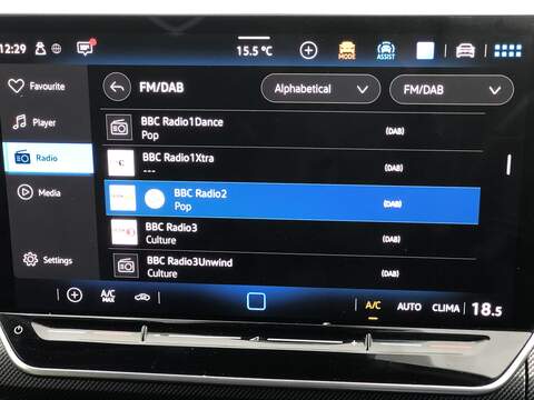 Volkswagen Golf TSI R-Line - U1820