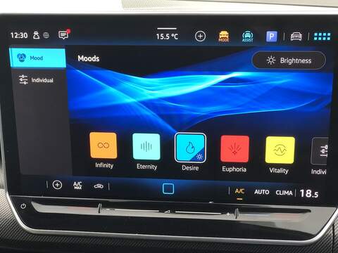 Volkswagen Golf TSI R-Line - U1820