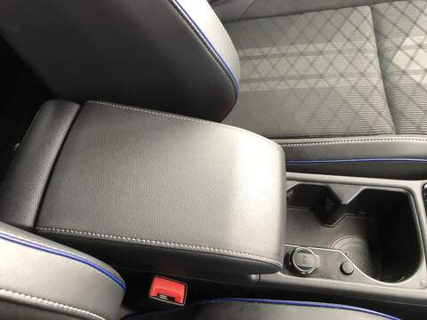 Volkswagen Golf TSI R-Line - U1820