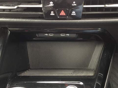 Volkswagen Golf TSI R-Line - U1820