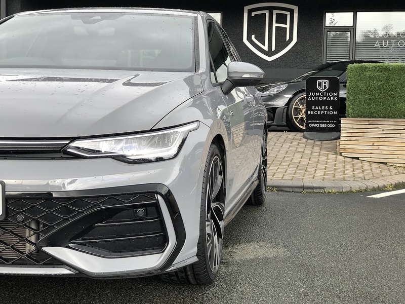 Volkswagen Golf TSI R-Line - U1820