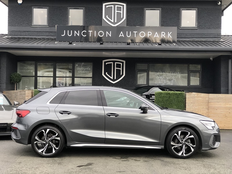 Audi A3 TFSI S line - U1821