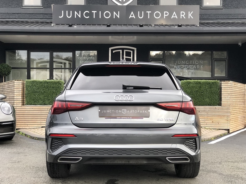 Audi A3 TFSI S line - U1821