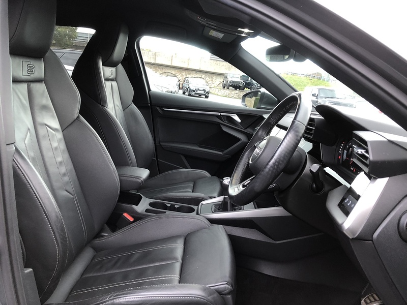 Audi A3 TFSI S line - U1821