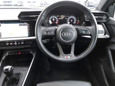 Audi A3 TFSI S line - U1821