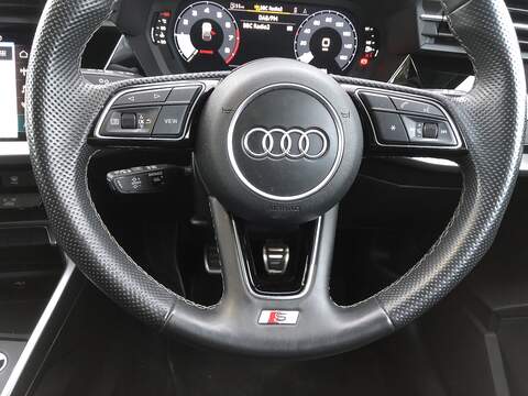 Audi A3 TFSI S line - U1821