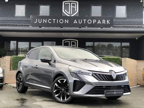 Renault Clio TCe techno - U1830