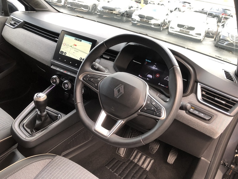 Renault Clio TCe techno - U1830